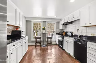 49 Indian Harbor Dr, Greenwich, CT 06830 - Photo 9