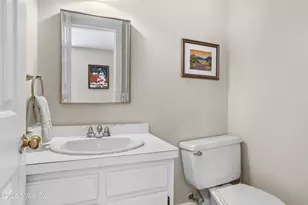 49 Indian Harbor Dr, Greenwich, CT 06830 - Photo 17