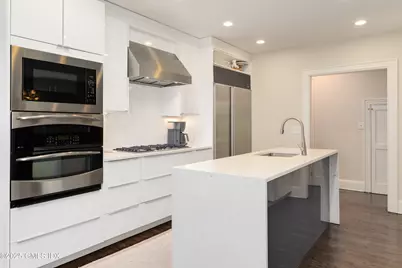 227 Riverside Avenue, Greenwich, CT 06878 - Photo 7