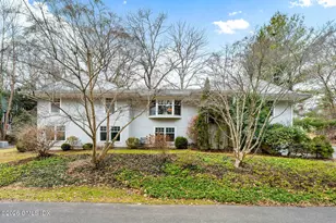 51 Glen Rd, Greenwich, CT 06830 - Photo 1