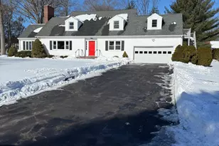 107 Stonehedge Dr, Greenwich, CT 06831 - Photo 1