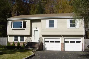 29 Fado Ln, Greenwich, CT 06807 - Photo 1