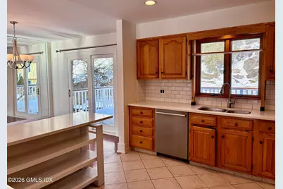 29 Fado Lane, Greenwich, CT 06807 - Photo 3