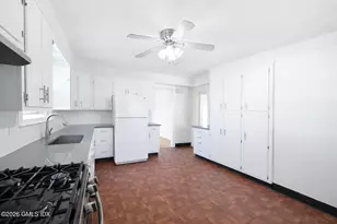 40 Orchard Pl, Greenwich, CT 06830 - Photo 5