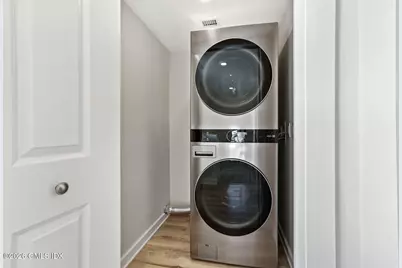 79 View Street Wes, Greenwich, CT 06830 - Photo 7