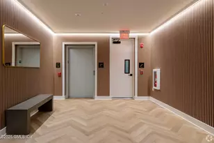 100 E Putnam Ave, Greenwich, CT 06807 - Photo 21