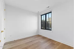 100 E Putnam Ave, Greenwich, CT 06807 - Photo 11