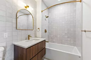 100 E Putnam Ave, Greenwich, CT 06807 - Photo 13