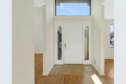 501 W Lyon Farm Drive #501, Greenwich, CT 06831 - Photo 3