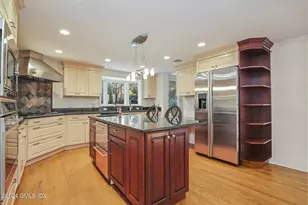 52 Hendrie Ave, Greenwich, CT 06878 - Photo 7