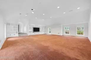 8 Old Round Hill Ln, Greenwich, CT 06831 - Photo 21