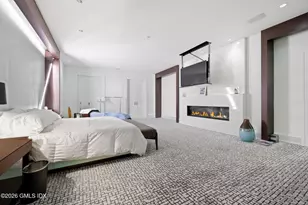 8 Old Round Hill Ln, Greenwich, CT 06831 - Photo 15