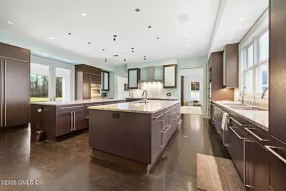 8 Old Round Hill Lane, Greenwich, CT 06831 - Photo 9