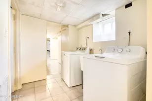 24 Hollow Wood Ln, Greenwich, CT 06831 - Photo 13