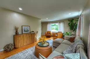 37 Gerry St, Greenwich, CT 06830 - Photo 3