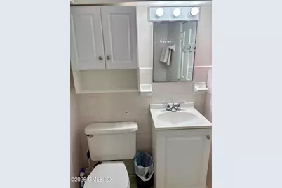 124 Pemberwick Road #Left Side, Greenwich, CT 06831 - Photo 23