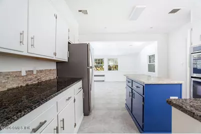 198 Valley Road, Greenwich, CT 06807 - Photo 7