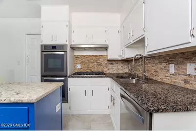 198 Valley Road, Greenwich, CT 06807 - Photo 9