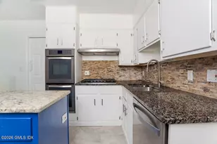 198 Valley Rd, Greenwich, CT 06807 - Photo 9