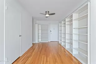 3 Putnam Hill, Greenwich, CT 06830 - Photo 3