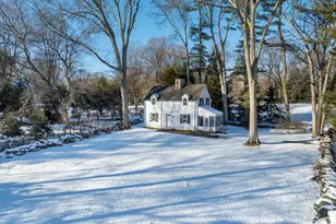 12 Woodside Rd, Greenwich, CT 06830 - Photo 5