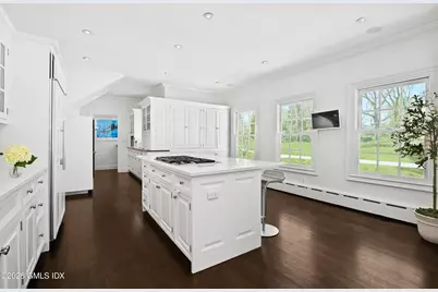 364 Cedar Hill, Greenwich, CT 06830 - Photo 13