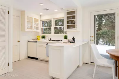 44 & 40 Mayo Avenue, Greenwich, CT 06830 - Photo 39