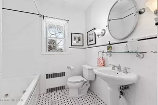 115 N Stonehedge Dr, Greenwich, CT 06831 - Photo 17