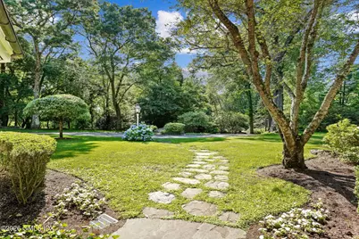 14 Pinecroft Road, Greenwich, CT 06830 - Photo 11