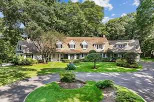 14 Pinecroft Rd, Greenwich, CT 06830 - Photo 1