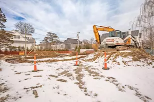 30 Meadowbank Rd, Old Greenwich, CT 06870 - Photo 19