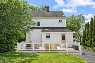 138 Granville St, Fairfield, CT 06824 - Photo 21