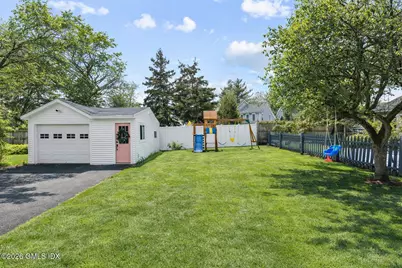 138 Granville Street, Fairfield, CT 06824 - Photo 23