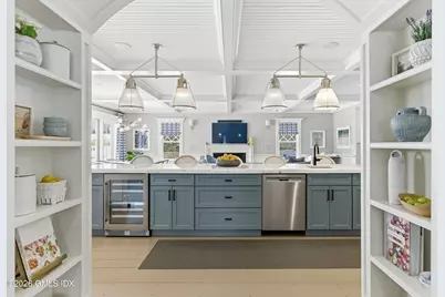 212 Bedford Road, Greenwich, CT 06831 - Photo 11