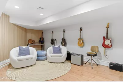 212 Bedford Road, Greenwich, CT 06831 - Photo 27