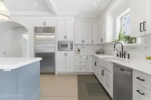 212 Bedford Rd, Greenwich, CT 06831 - Photo 11