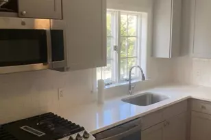 26 Cos Cob Ave, Greenwich, CT 06807 - Photo 7