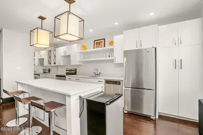 169 Mason Street #1D, Greenwich, CT 06830 - Photo 9