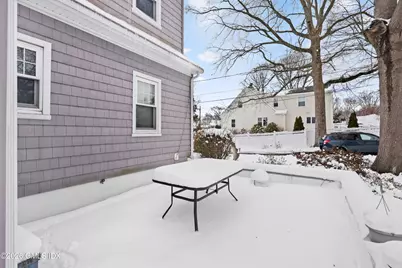 23 Thornhill Road, Greenwich, CT 06878 - Photo 19