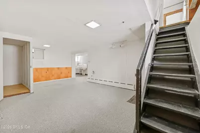 23 Thornhill Road, Greenwich, CT 06878 - Photo 9