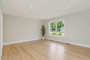 10 Florence Rd, Greenwich, CT 06878 - Photo 5