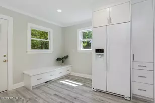 10 Florence Rd, Greenwich, CT 06878 - Photo 3