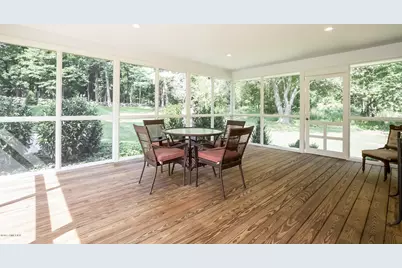 395 Taconic Road, Greenwich, CT 06831 - Photo 33