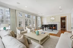 15 Vineyard Ln, Greenwich, CT 06831 - Photo 5