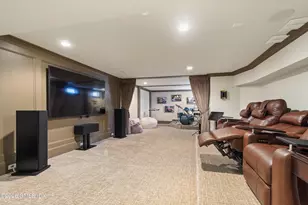 15 Vineyard Ln, Greenwich, CT 06831 - Photo 25