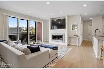 56 Old Field Point Road #5, Greenwich, CT 06830 - Photo 7