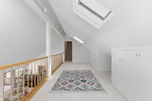 308 W Lyon Farm Dr, Greenwich, CT 06831 - Photo 15