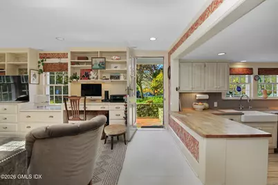 93 E Middle Patent Road, Greenwich, CT 06831 - Photo 11