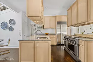 7 Dearfield Ln, Greenwich, CT 06831 - Photo 13