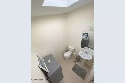 8 Rockland Place, Old Greenwich, CT 06870 - Photo 19